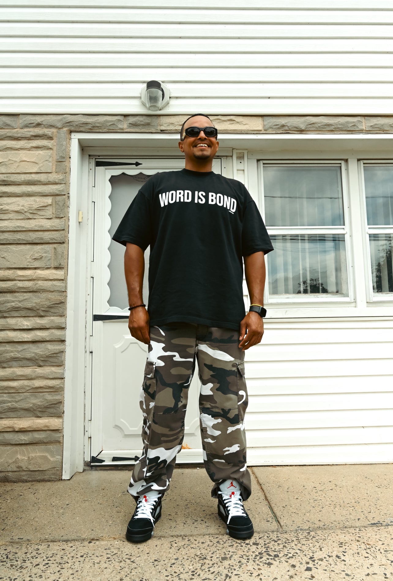 WORD IS BOND (Black)